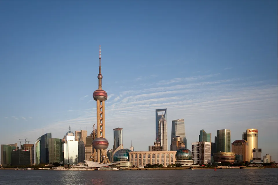 Les gratte-ciel du quartier de Pudong, à Shanghai