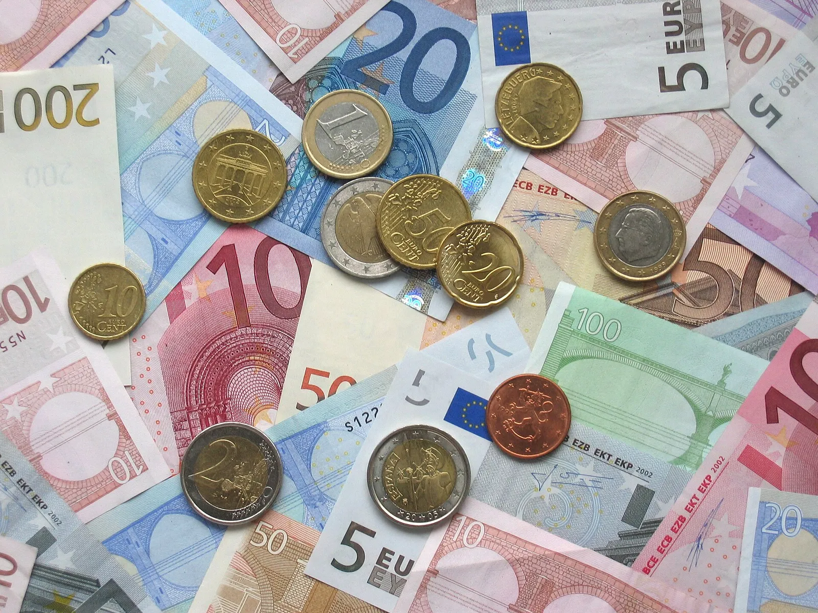 Pièces et billets en euros