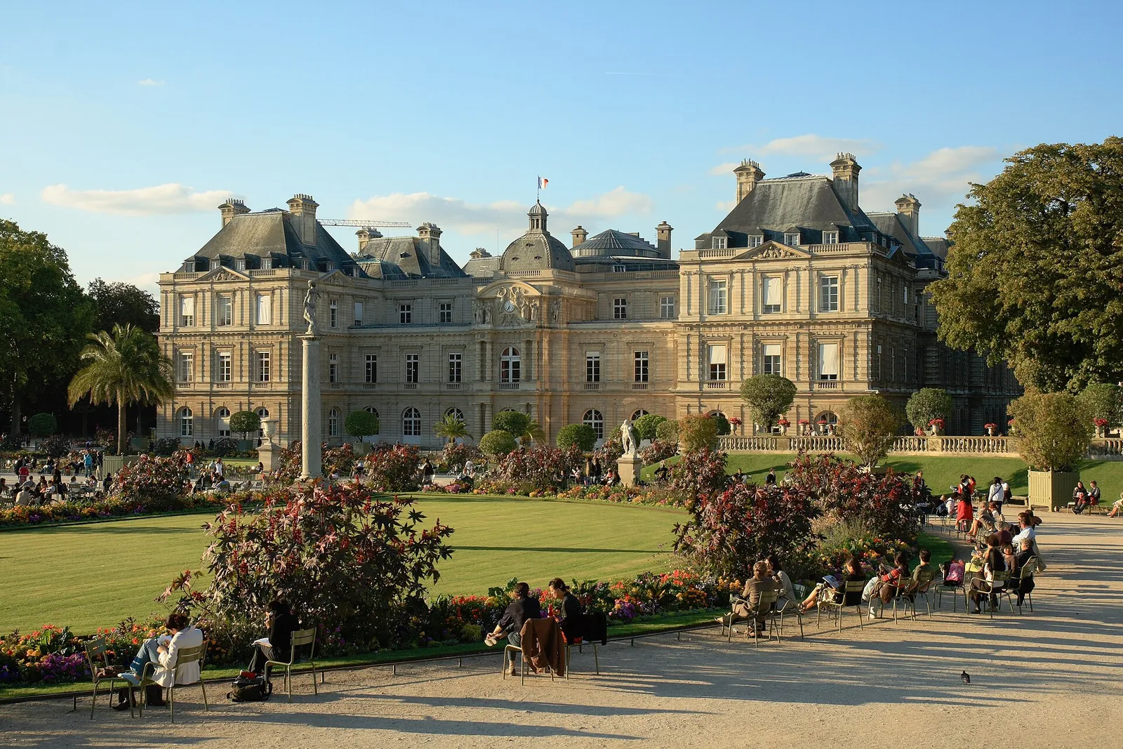 Le palais du Luxembourg, siège du Sénat (illustration)
