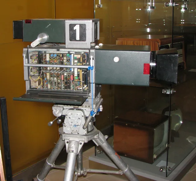 Une caméra de télévision (image d'illustration)