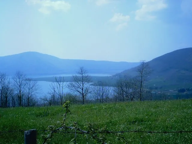 Le lac de Vico, en Italie (illustration)