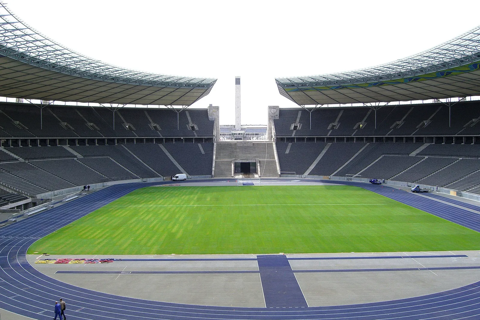 Une pelouse de stade de football