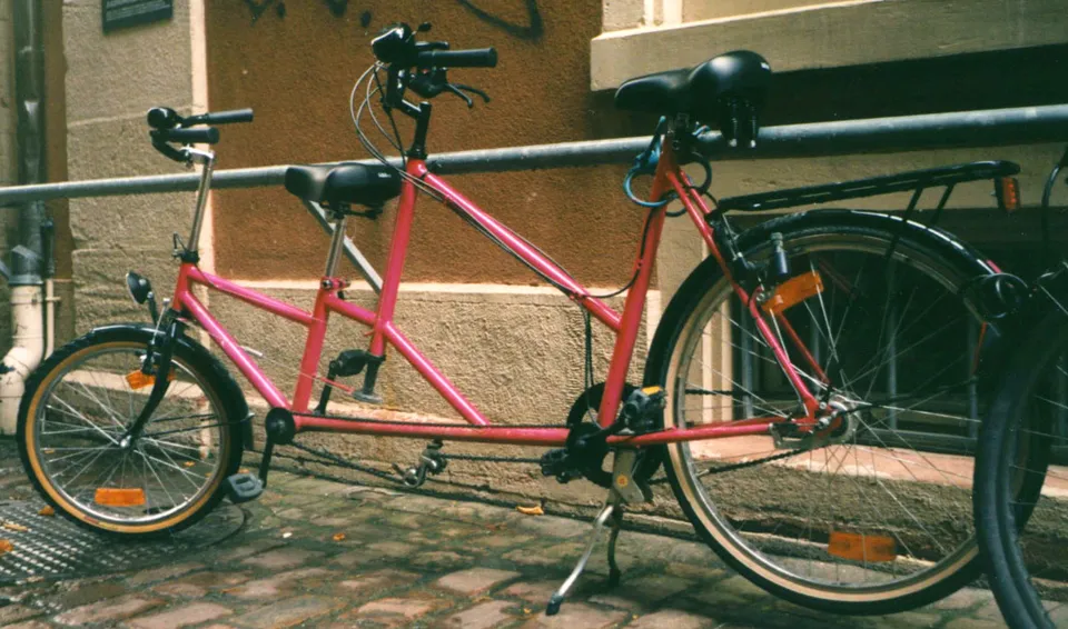 Un vélo à plusieurs places (illustration)