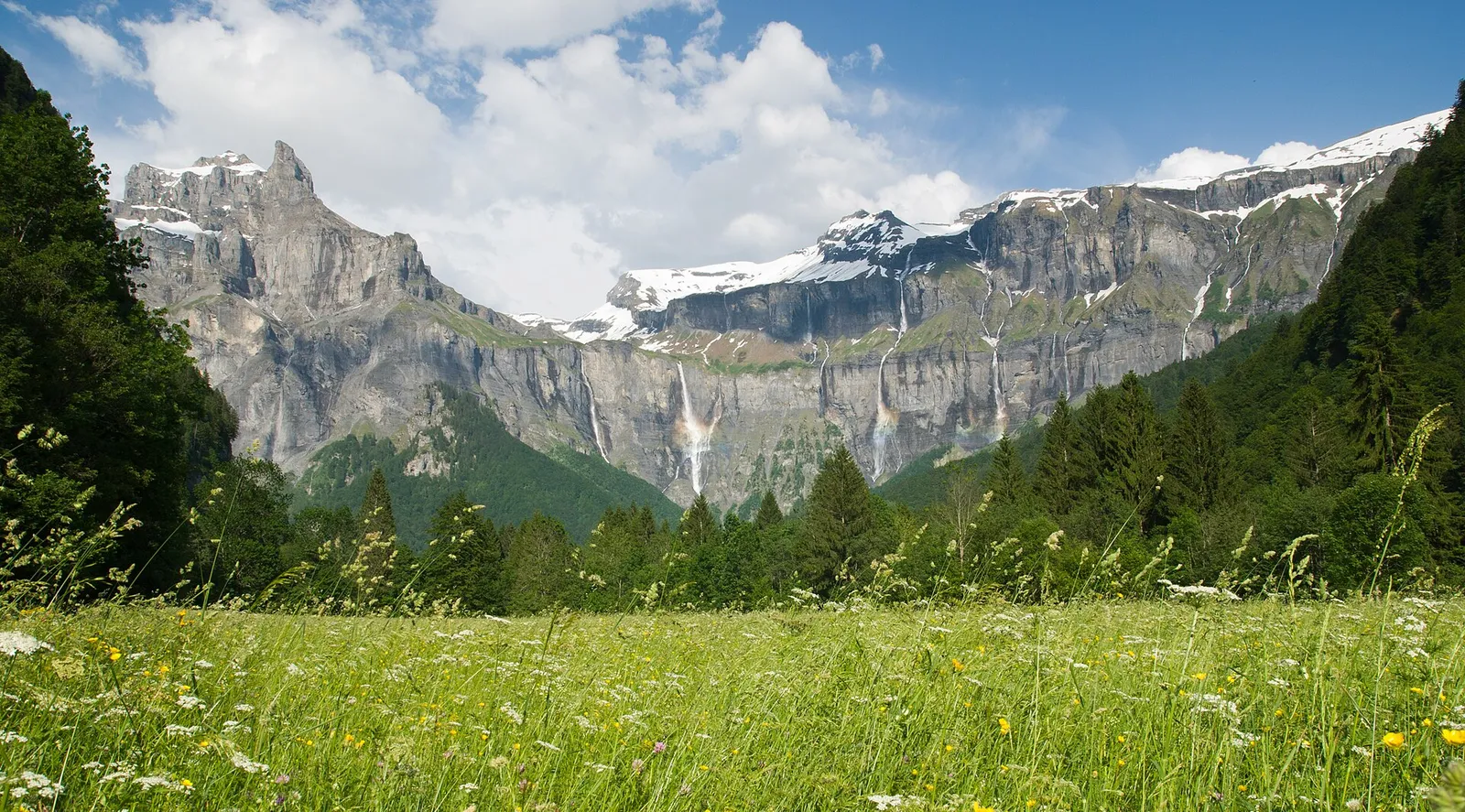 Le cirque du Fer-à-Cheval, à Sixt-Fer-à-Cheval, en Haute-Savoie