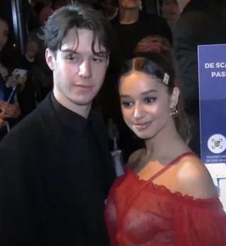 Léna Situations aux côtés du vidéaste Seb La Frite