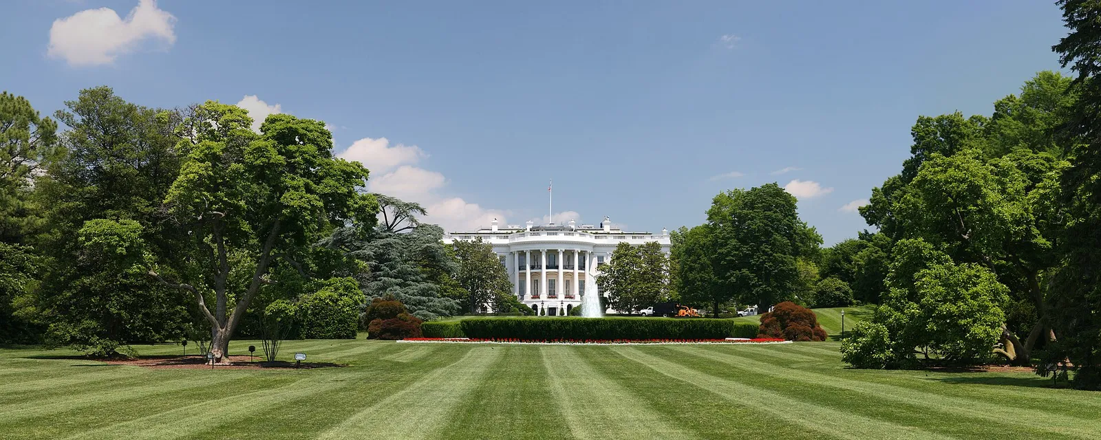 La Maison-Blanche et sa pelouse, à Washington