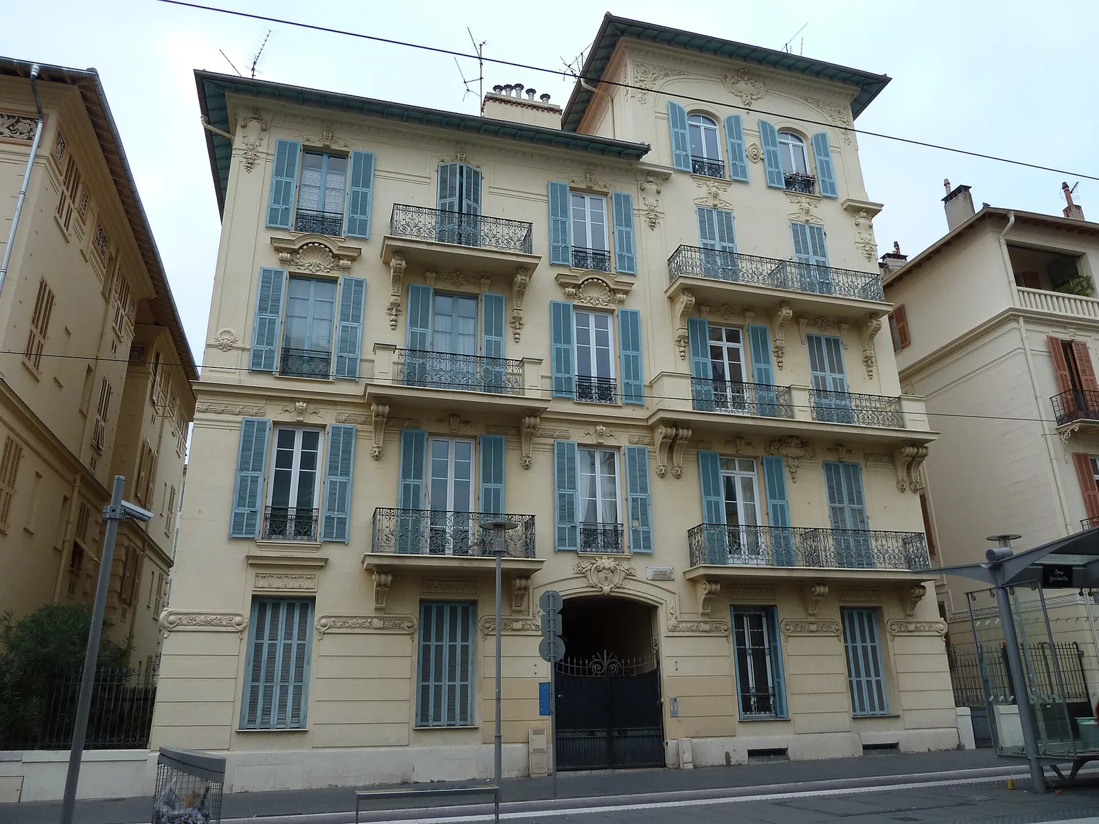 Une façade d'immeuble (illustration)