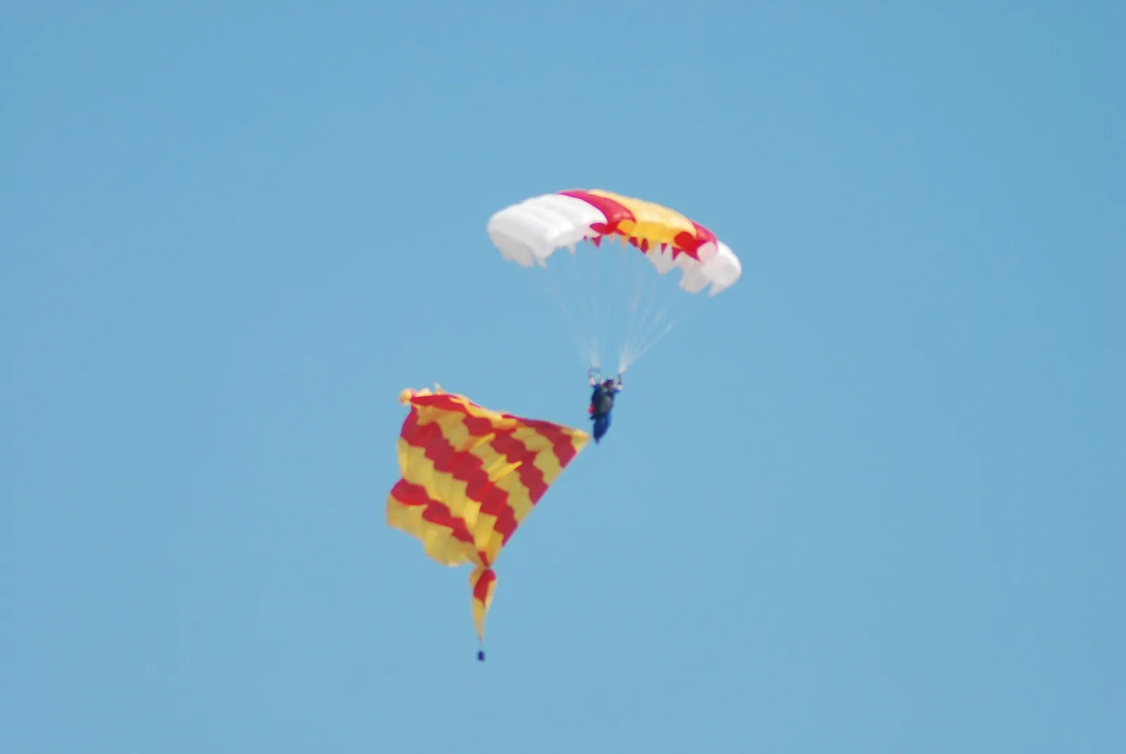 Le drapeau catalan (senyera) déployé (image d'illustration)