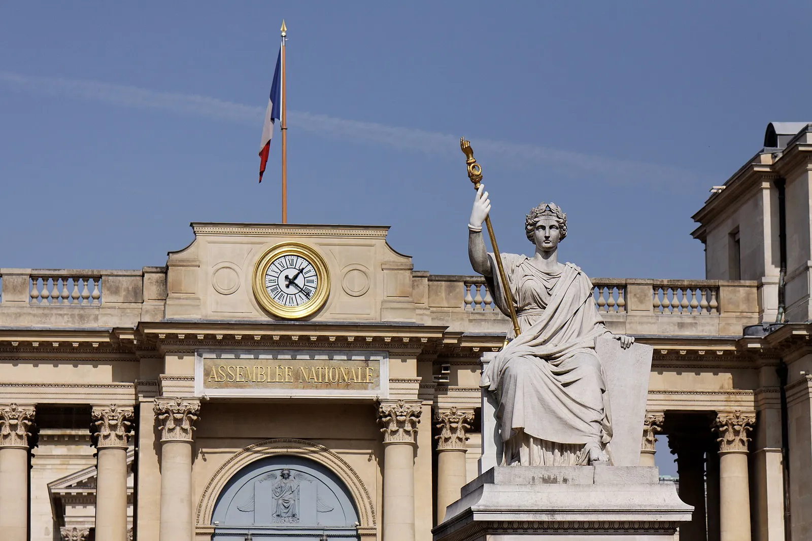 Le Palais Bourbon, siège de l'Assemblée nationale, à Paris
