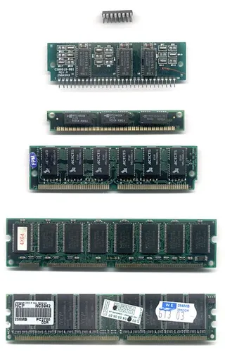 Des barrettes de mémoire vive (image d'illustration)