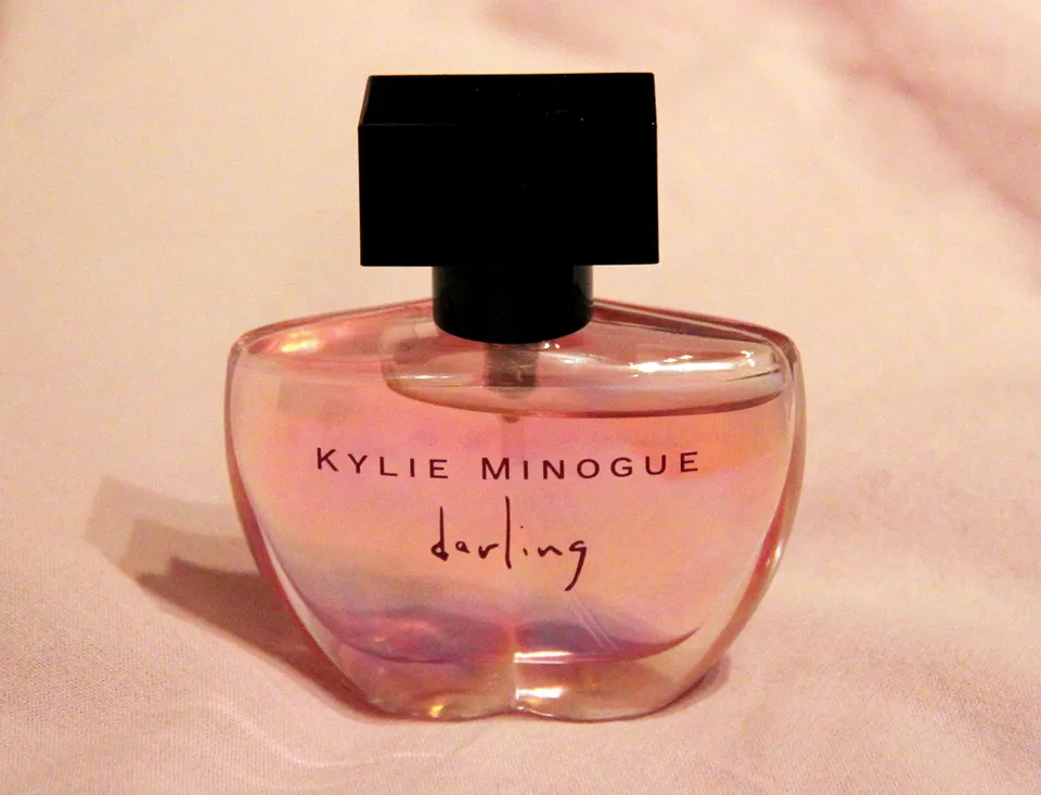 Flacon de parfum (illustration)
